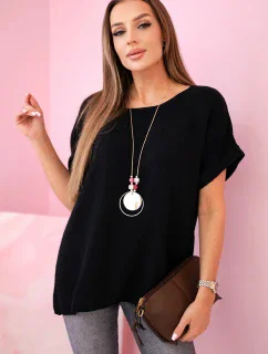 Mušelínová blúzka s náhrdelníkom čierna
