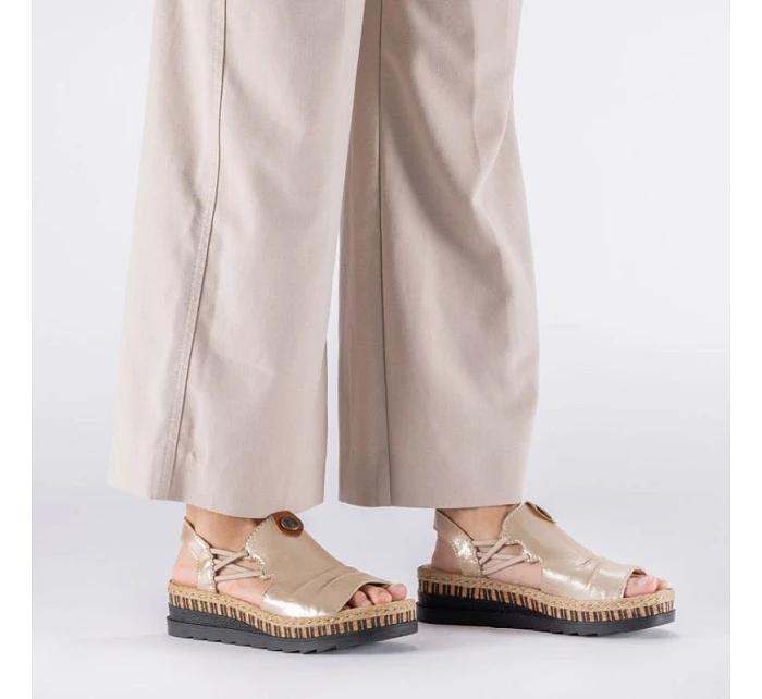 Dámske zlaté sandále na klinoch Rieker V7972-60