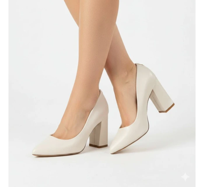 Béžové lodičky Sergio  s  podpatkem model 21906163 - LEONE