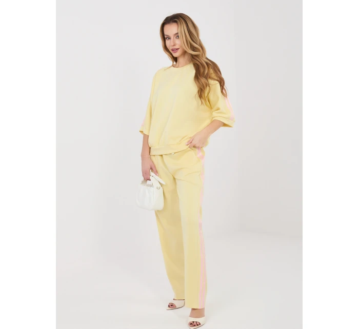 Komplet IT KMPL 22215.77 jasny żółty Komplet IT KMPL 22215.77 jasny żółty