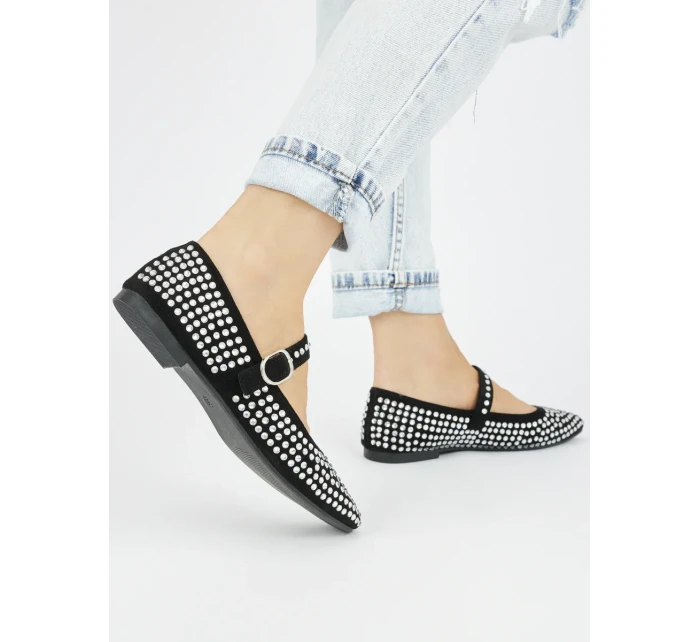 Krásne dámske čierne balerínky bez podpätku