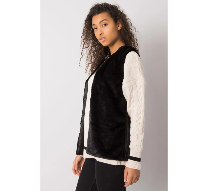 Model vesty 161042 Yups