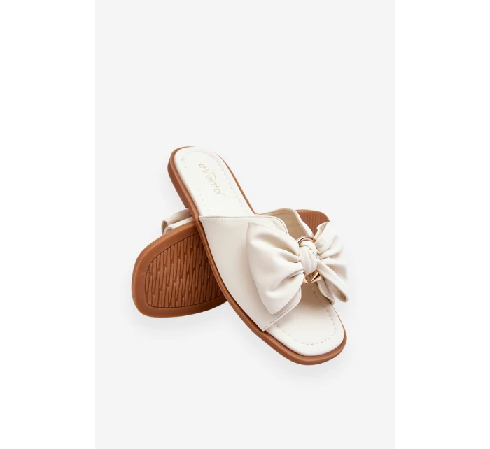 Dámské kožené pantofle s mašlí Bílé model 21616482 - EVENTO
