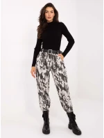 Spodnie IT SP model 21389008 jasny beżowy - FPrice Spodnie IT SP model 21389008 jasny beżowy - FPrice