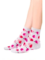 Dámské ponožky model 14559108 Srdce - Steven Dámské ponožky model 14559108 Srdce - Steven