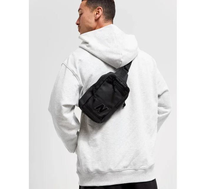 přes rameno Legacy Cross Body Sachet Černá  model 21049884 - New Balance