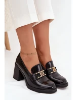 Półbuty Damskie Na Słupku Ze Złotym Detalem Czarne Privelle