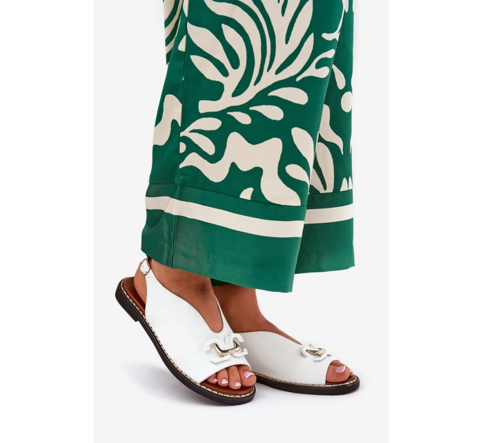 Sandály Na Ploché Podpatky S Dekorací Eko Kůže Bílé model 21685882 - Boto Sandály Na Ploché Podpatky S Dekorací Eko Kůže Bílé model 21685882 - Boto