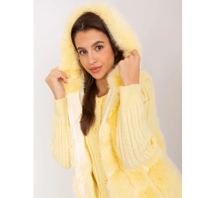 Vesta AT KZ 2379.96P jasne žltá Vesta AT KZ 2379.96P jasne žltá