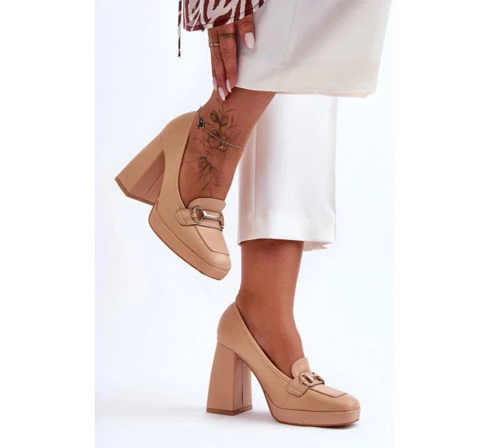 Dámske lodičky na podpätku M047 / 185452 Beige - Sweet Shoes