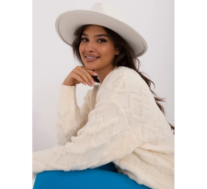 Jumper AT SW 2361.61 ecru Jumper AT SW 2361.61 ecru