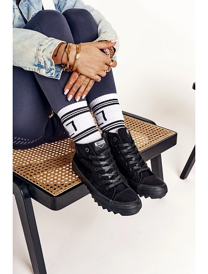 Dámské Vysoké Tenisky Na Velké Podrážce BIG STAR model 21545597 černé - Big Star Shoes