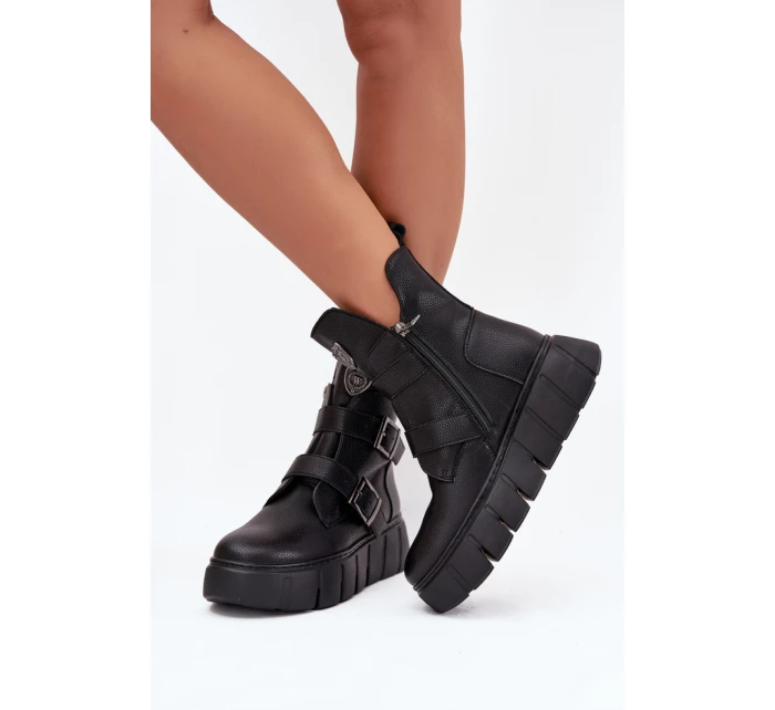 Topánky so širokou podrážkou model 216832 Vykročte štýlovo