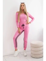 Súprava s dvojitými pruhmi svetloružovej farby