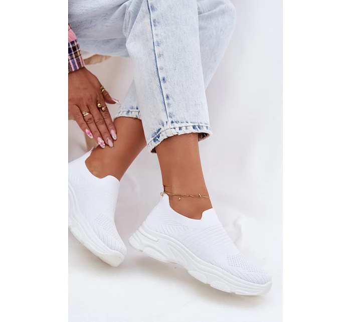 Materiálové Sportovní Dámské Boty Bílé model 22107401 - Boto