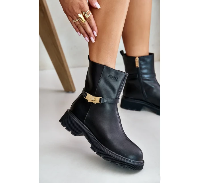 Dámske kožené členkové topánky s remienkom zateplené GOE Black Dámske kožené členkové topánky s remienkom zateplené GOE Black