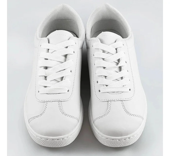 Biele dámske šnurovacie sneakersy (BF-025)