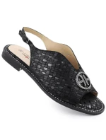 Dámské černé kožené sandály model 21904964 - S.Barski