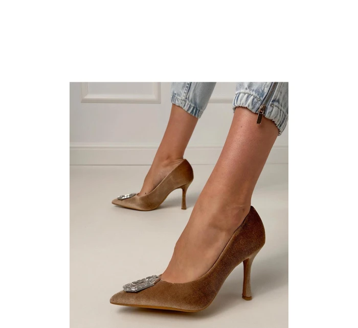 Lodičky na podpätku model 217661 Solea