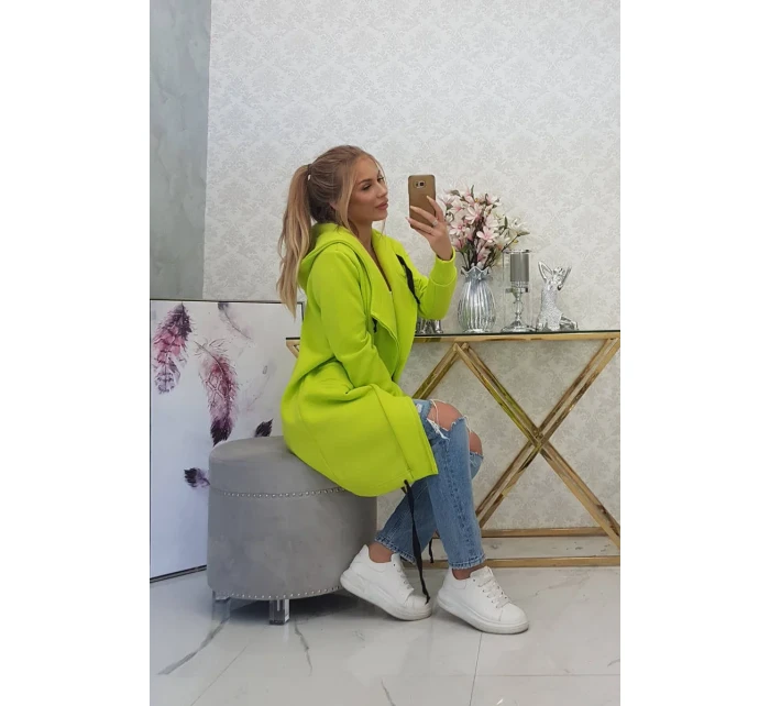 Zateplená bunda s kapucňou pistáciová