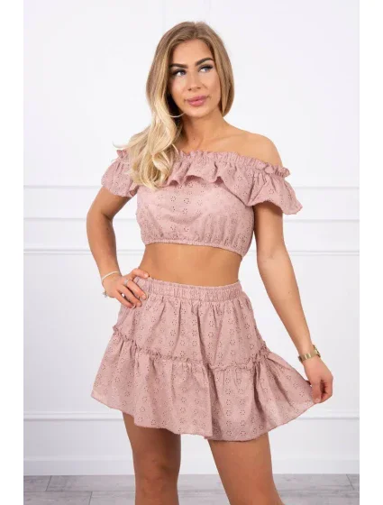 Vyšívaná súprava s kapučínovou blúzkou s bodkami