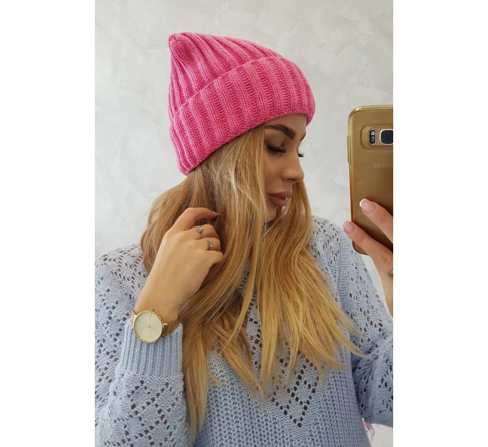 Čiapka Magda s vyhrnutím K293 ružová neónová