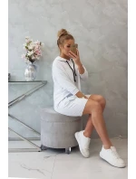 Šaty s kapucí bílé Šaty s kapucí bílé