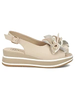 Dámske kožené sandále na platforme béžovej farby Filippo DS7045/26