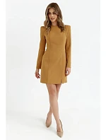 M755 Šaty s modelovacím prešívaním - škorica