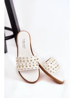 Dámské kožené pantofle s zdobením bílým Brien Dámské kožené pantofle s zdobením bílým Brien