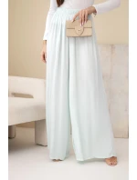 Dámske široké nohavice z viskózy s elastickým pásom mätovej farby