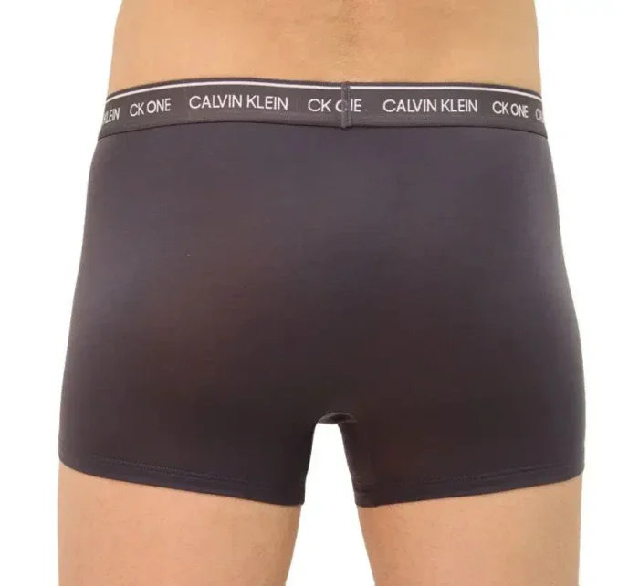 Pánské boxerky ONE Světle šedá model 17058017 - Calvin Klein Pánské boxerky ONE Světle šedá model 17058017 - Calvin Klein
