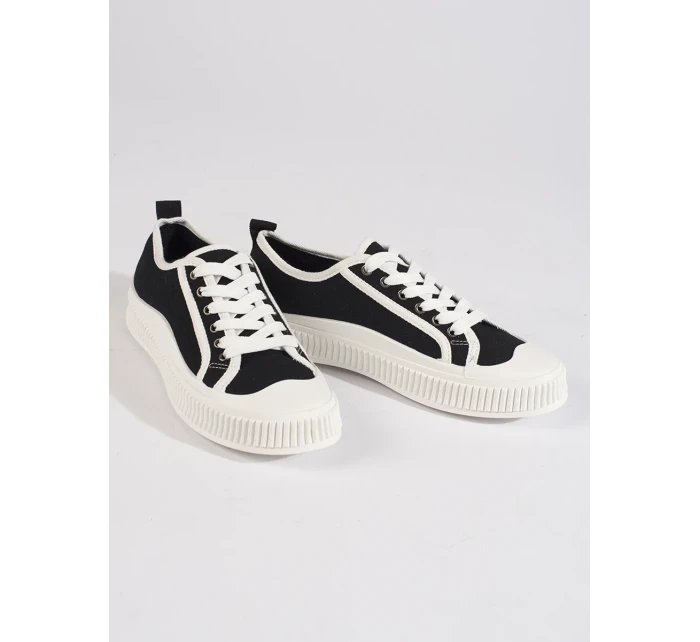 Exkluzívne čierne dámske tenisky bez podpätku Exkluzívne čierne dámske tenisky bez podpätku