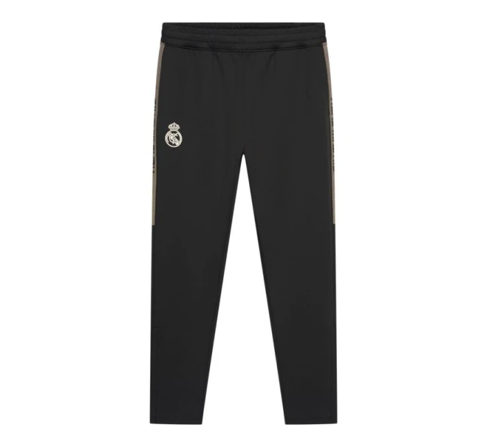 Tepláková souprava Real Madrid model 21812687 Tepláková souprava Real Madrid model 21812687