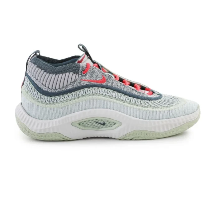 Boty Cosmic 3 M model 20533113 - NIKE Boty Cosmic 3 M model 20533113 - NIKE