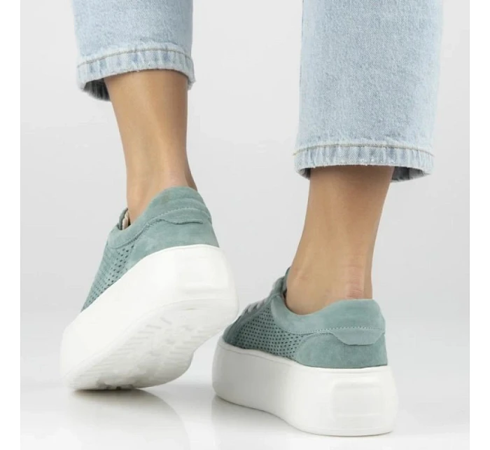 Dámské kožené polobotky ažurové zelené model 22116561 - FILIPPO