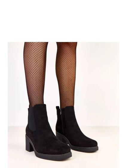 Topánky na podpätku model 219955 Solea Topánky na podpätku model 219955 Solea