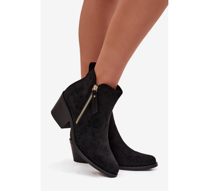 Dámské kovbojky na podpatku model 21713530 Černé - S.Barski Dámské kovbojky na podpatku model 21713530 Černé - S.Barski