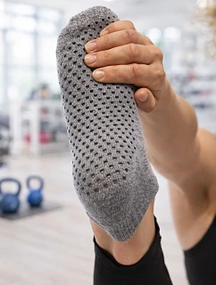 DÁMSKE PONOŽKY S ABS 17392