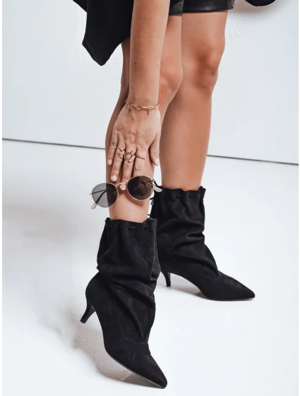 Dámské semišové kozačky s svrškem černé Dstreet model 21992972 - FashionStreet