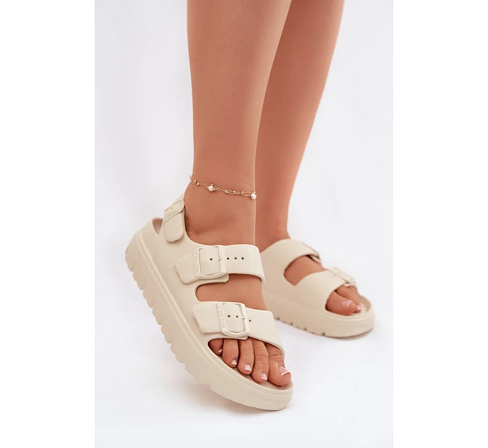 Dámské pěnové sandály na platformě Big Star TT274A032 světle béžové Dámské pěnové sandály na platformě Big Star TT274A032 světle béžové