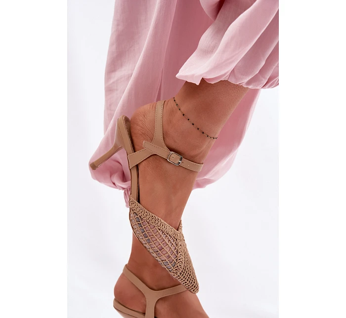 Idira Světle hnědé sandály s síťkou na jehle