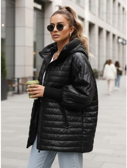 Dámska prešívaná bunda s kapucňou čierna FashionStreet TY5529 Dámska prešívaná bunda s kapucňou čierna FashionStreet TY5529
