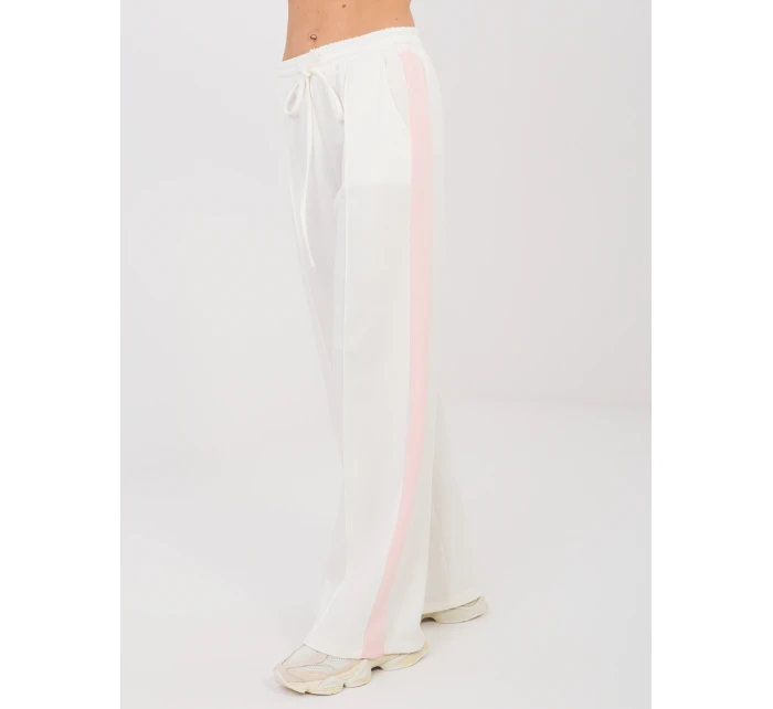 Komplet IT KMPL model 21954150 ecru - FPrice