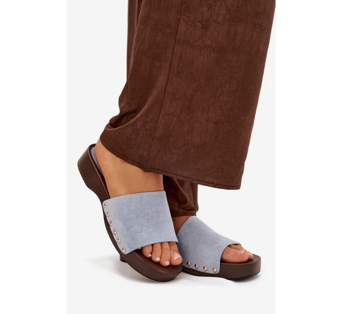 Dámské pantofle se zlatými sponami modré model 21918761 - Boto