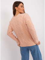 Broskyňový dámsky sveter s káblami