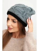 Dámska zimná vlnená čiapka s pleteným vzorom K443 sivá Dámska zimná vlnená čiapka s pleteným vzorom K443 sivá