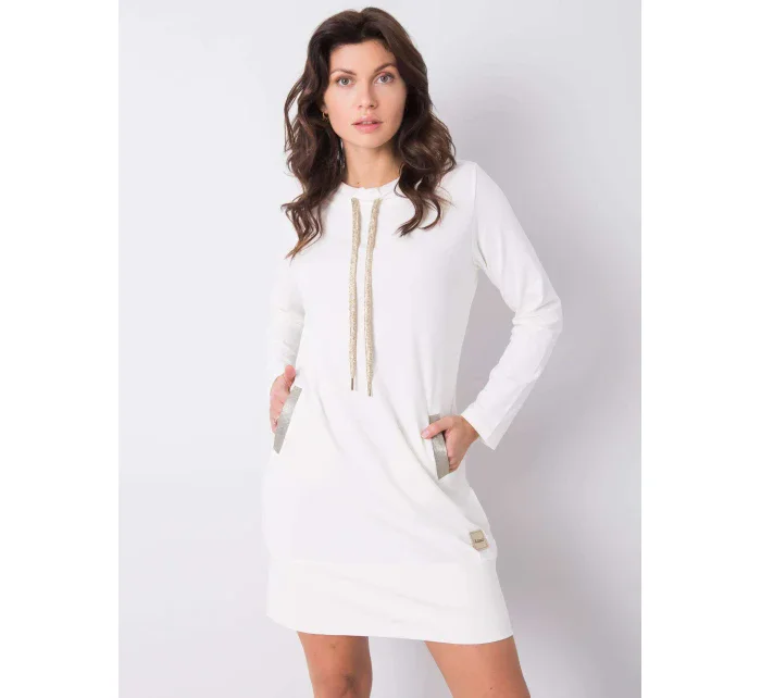 Šaty RV SK model 15182479 ecru - FPrice Šaty RV SK model 15182479 ecru - FPrice