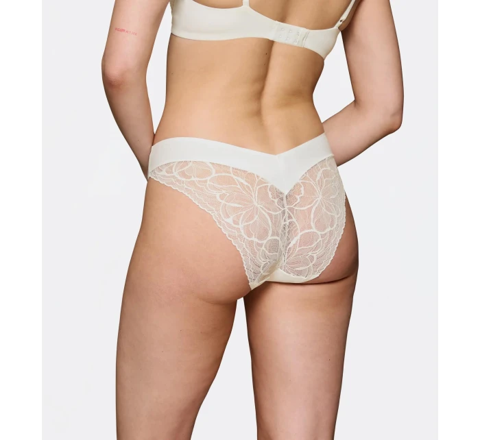 Body Make-Up Illusion Lace Highleg Tai - WHITE - TRIUMPH WHITE - TRIUMPH Body Make-Up Illusion Lace Highleg Tai - WHITE - TRIUMPH WHITE - TRIUMPH