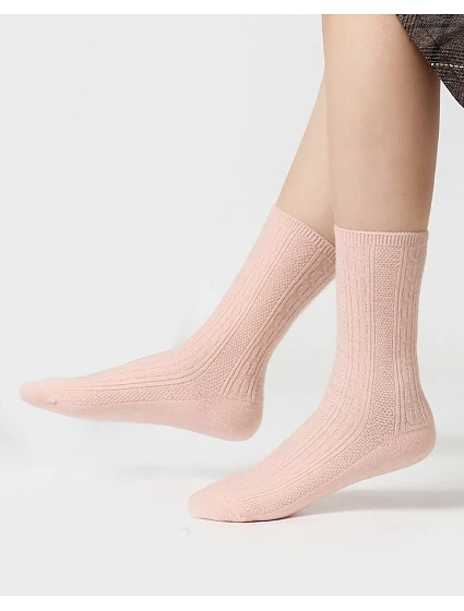 Ponožky vzor 24 s lesklou velikosti model 22353303 - WiK Ponožky vzor 24 s lesklou velikosti model 22353303 - WiK